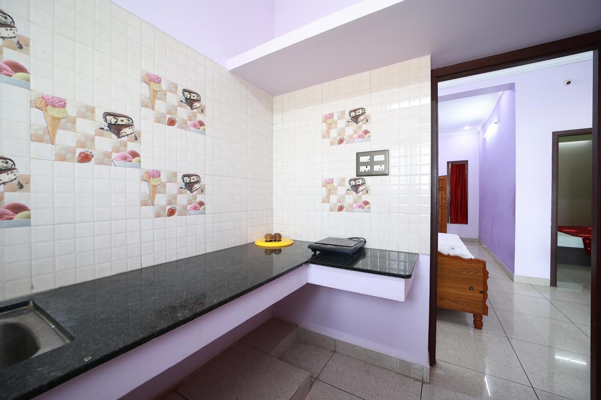 Royal Castle Residency Apartment Пондичери Екстериор снимка