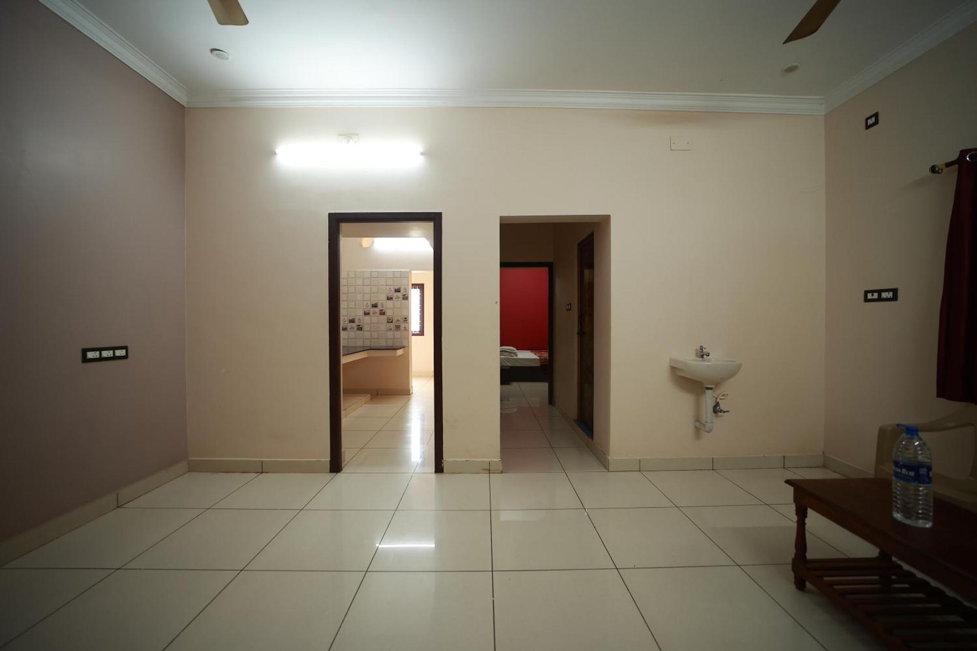 Royal Castle Residency Apartment Пондичери Екстериор снимка