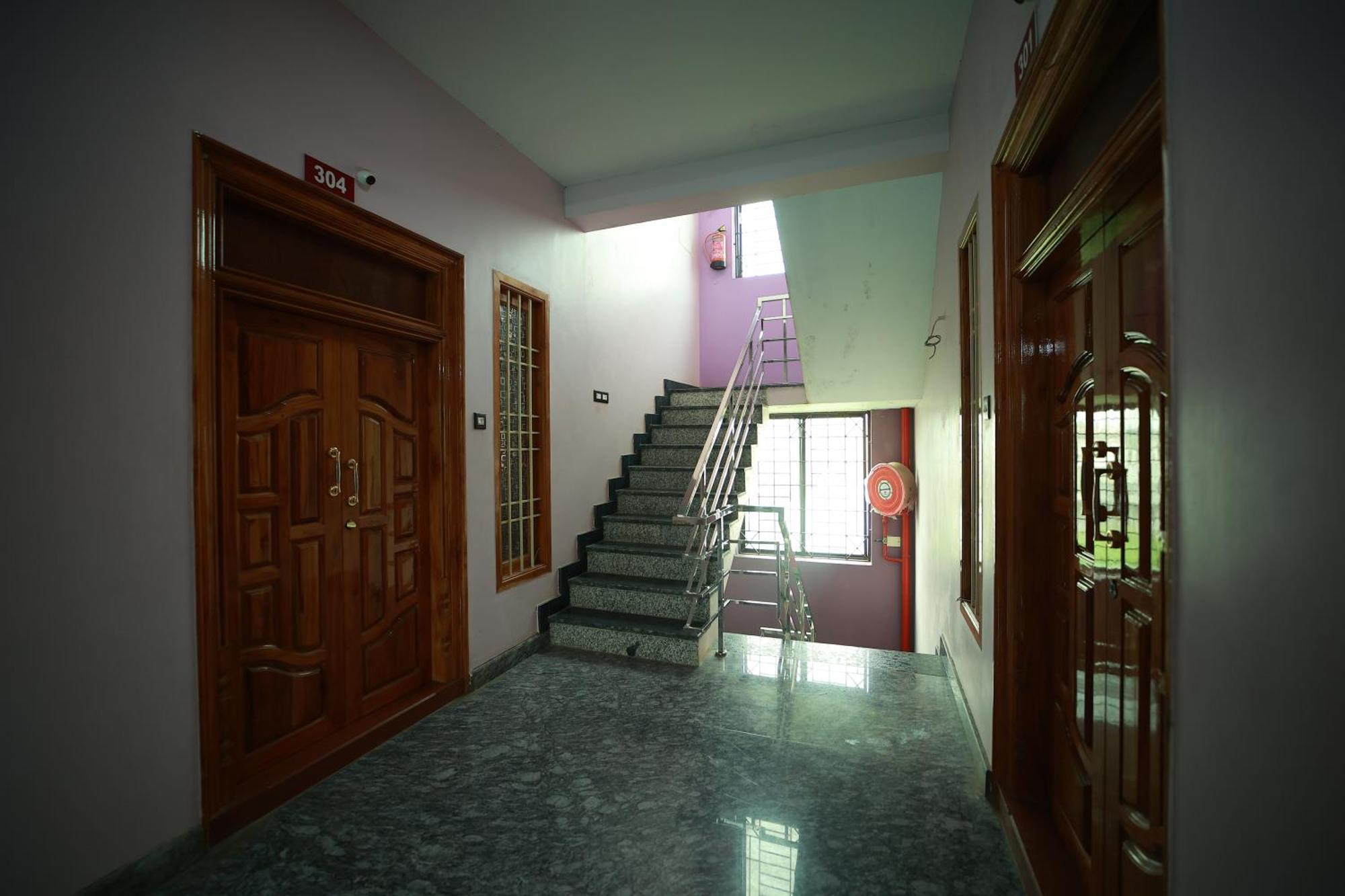 Royal Castle Residency Apartment Пондичери Екстериор снимка