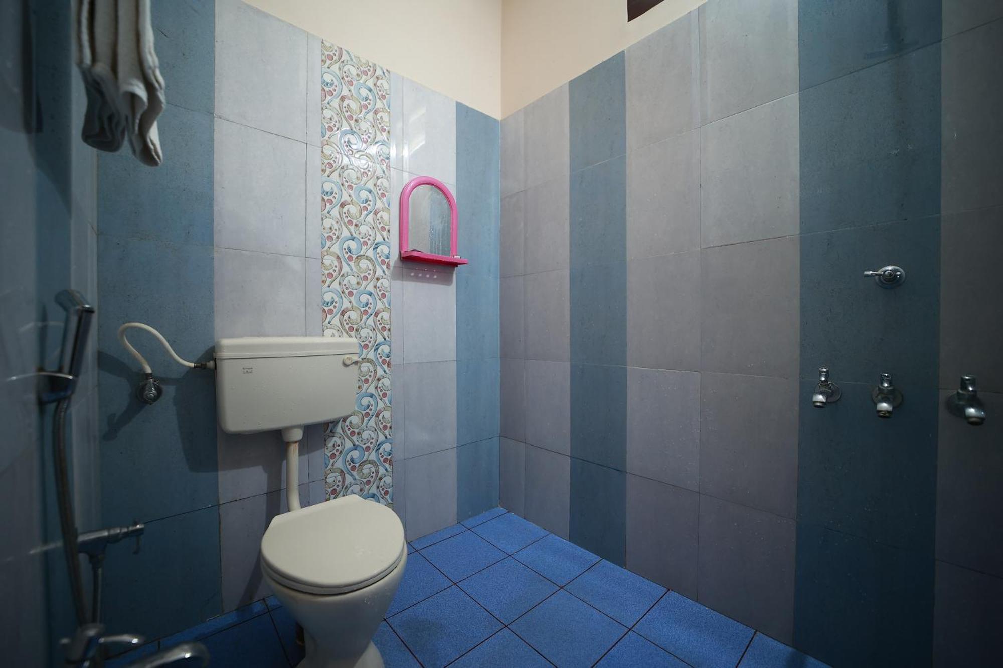 Royal Castle Residency Apartment Пондичери Екстериор снимка